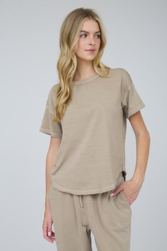 Exposed Seam Raw Edge Short Sleeve Knit Top