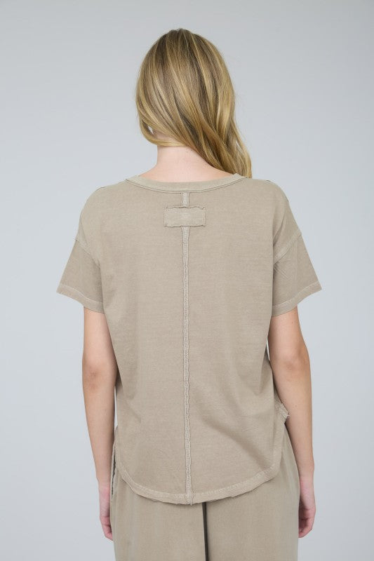 Exposed Seam Raw Edge Short Sleeve Knit Top